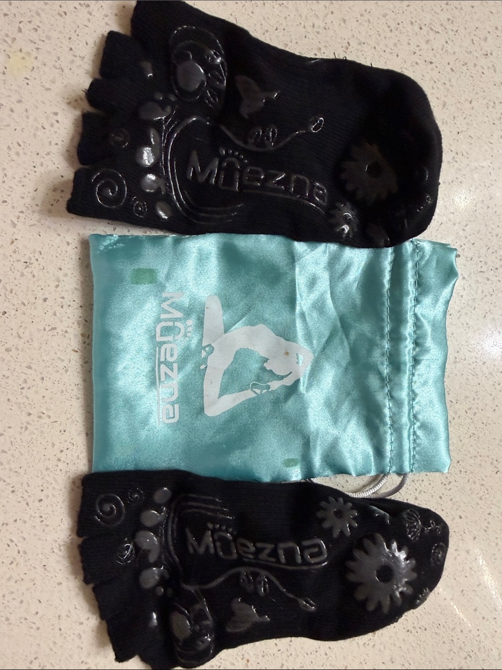 Yoga Black Grip Toe Socks with Carry Pouch